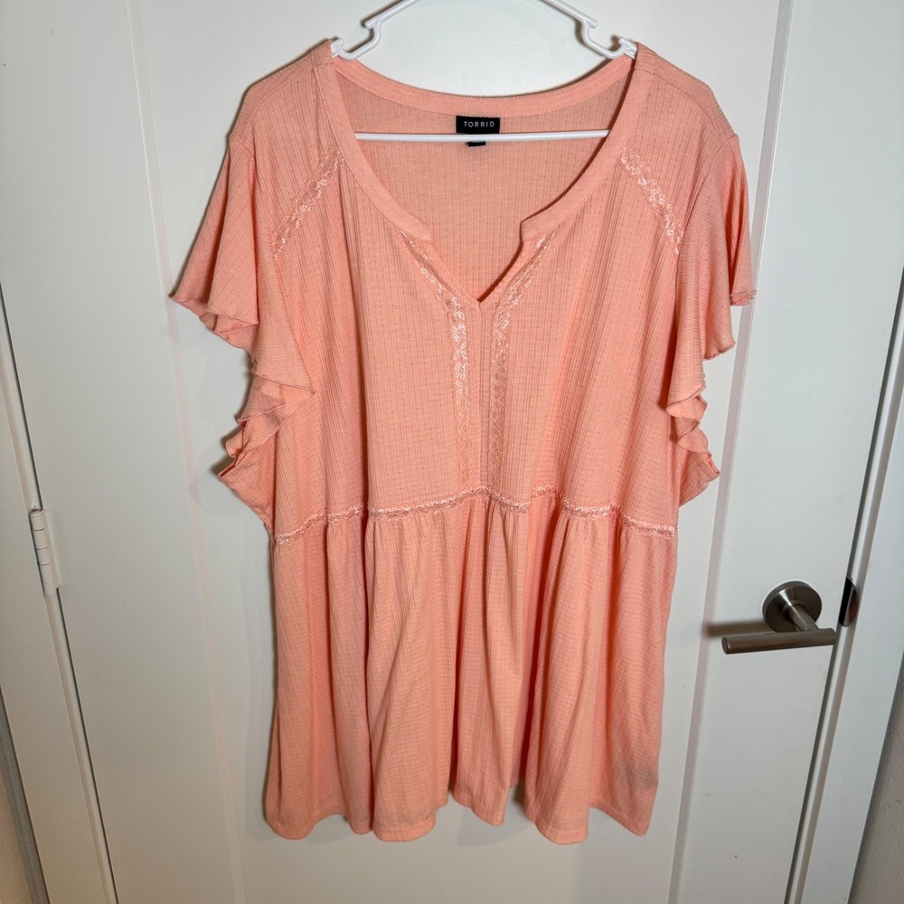 Torrid‎ Peach Ribbed Lace Trim V Neck Flutter Sleeve Tunic Top Plus Size 5